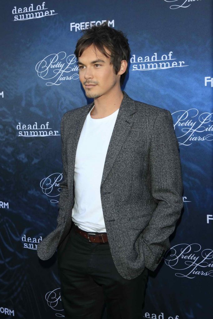 Tyler Blackburn at the Dead of Summer and Pretty Little Liars Screening in Los Angeles 06/15/2016-4