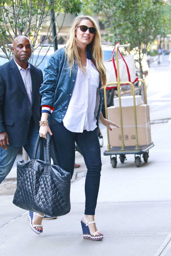 Blake Lively Was Seen Out in New York City 07/11/2016-2