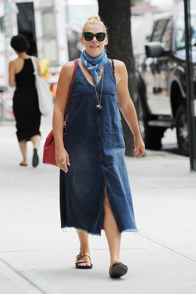 Busy Philipps Was Seen Out in New York City 07/11/2016-4