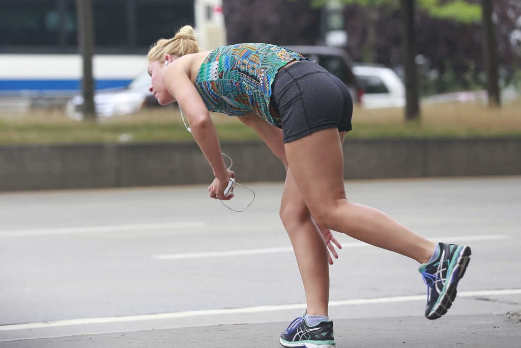 Claire Danes Jogging in New York City 07/14/2016-5