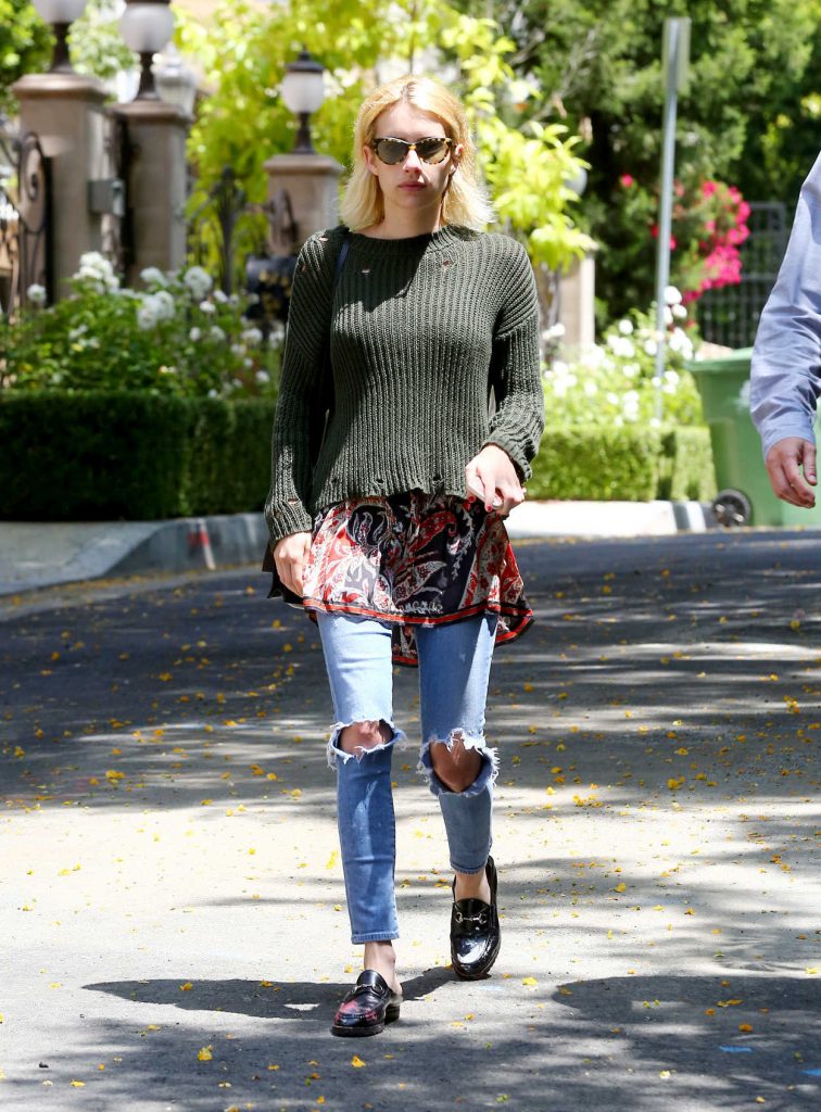 Emma Roberts Was Seen Out in Beverly Hills 07/06/2016-3