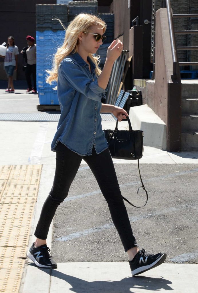 Emma Roberts Was Spotted Out in Los Angeles 07/17/2016-4