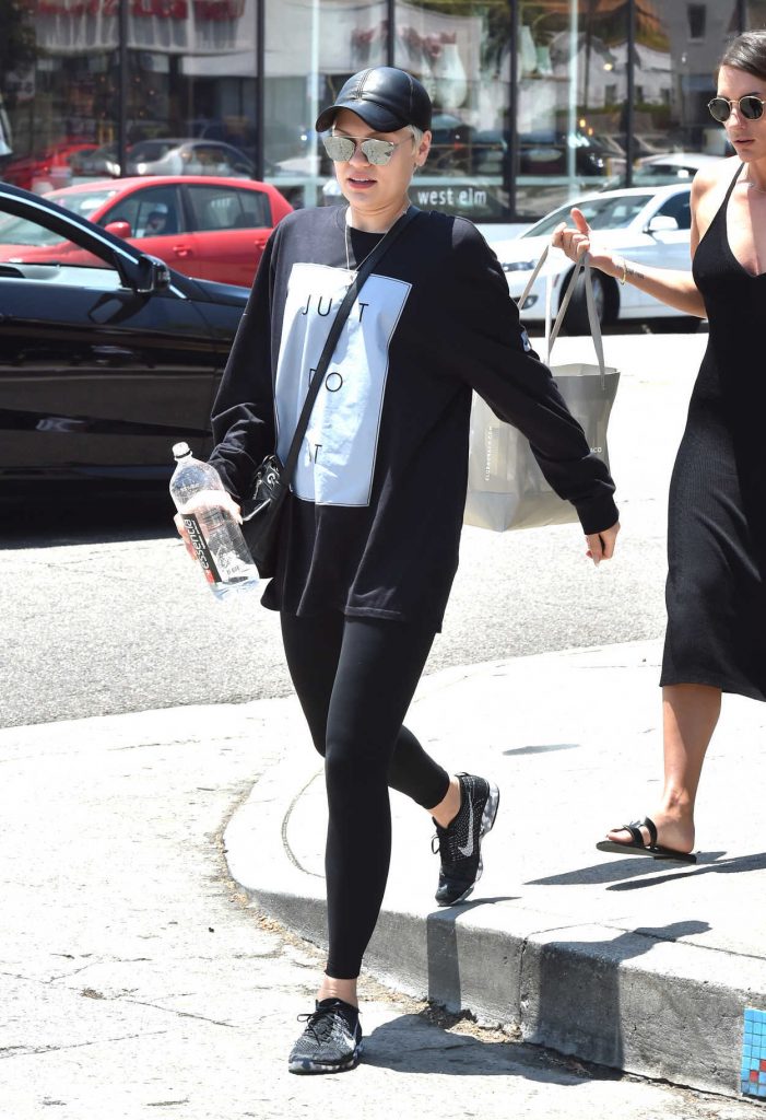 Jessie J Was Seen Out in West Hollywood 07/15/2016-1