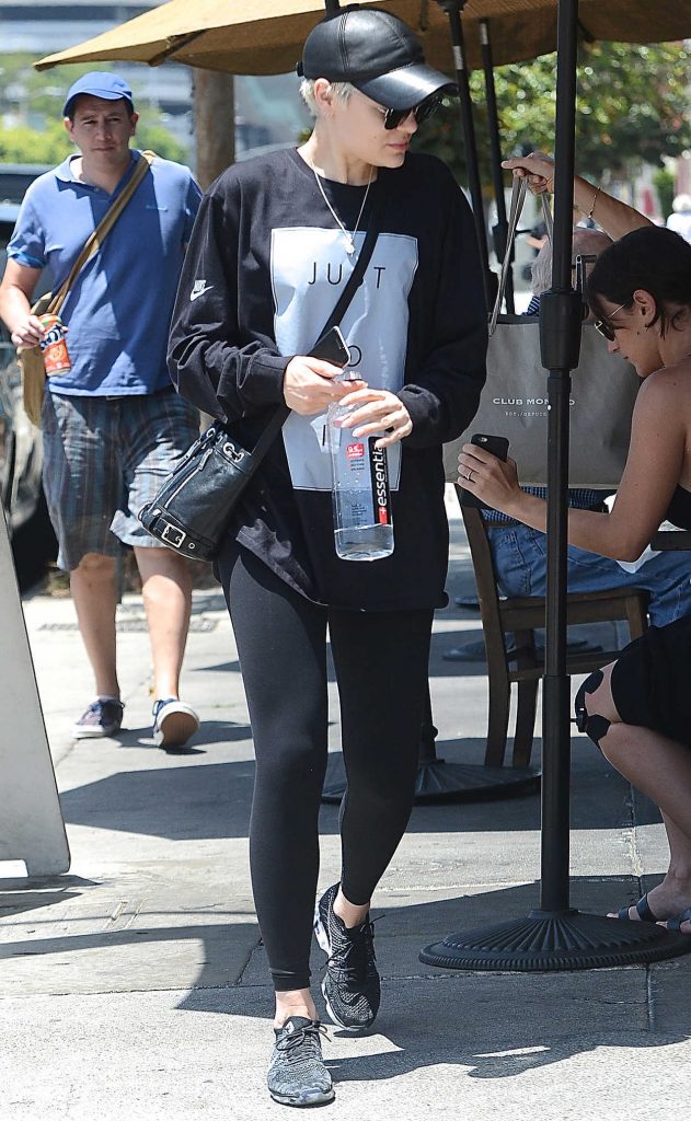 Jessie J Was Seen Out in West Hollywood 07/15/2016-2