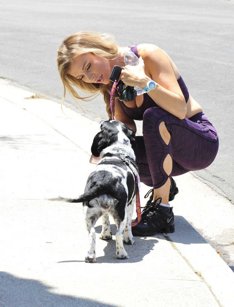 Joanna Krupa Walks Her Dog in Los Angeles 07/06/2016-5