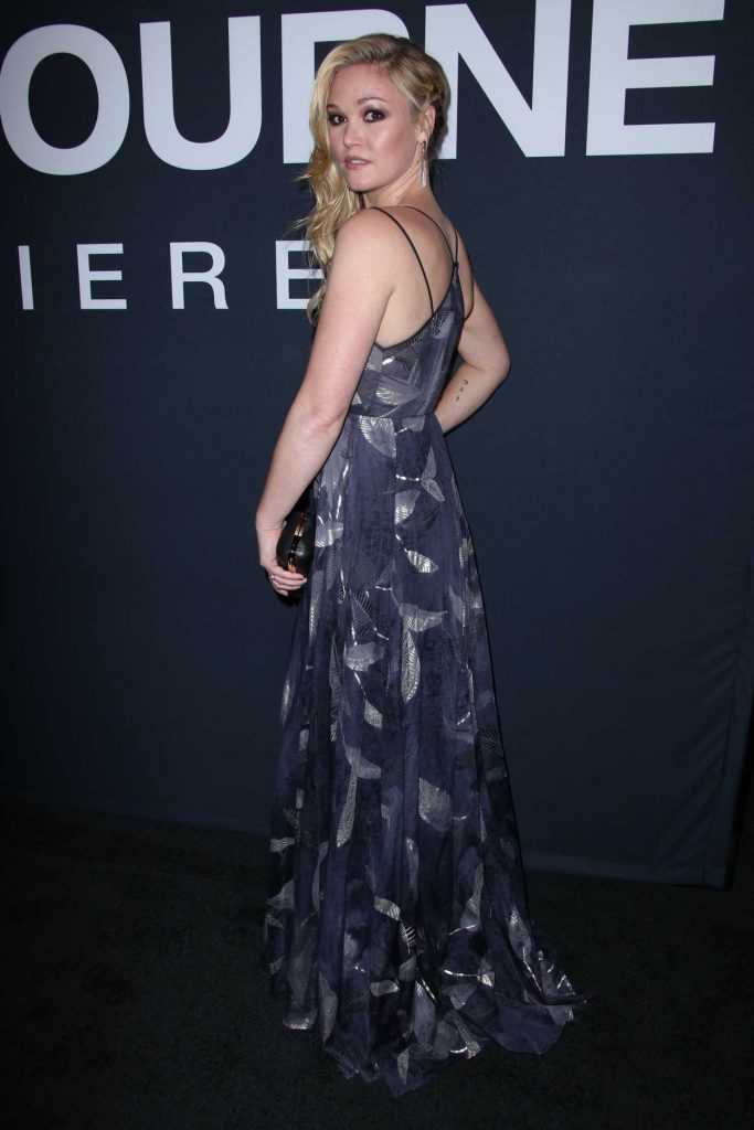 Julia Stiles at the Jason Bourne Premiere in Las Vegas 07/18/2016-3