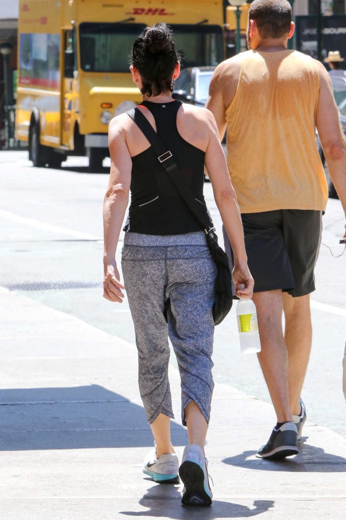 Julianna Margulies Was Seen Out in New York City 07/06/2016-5