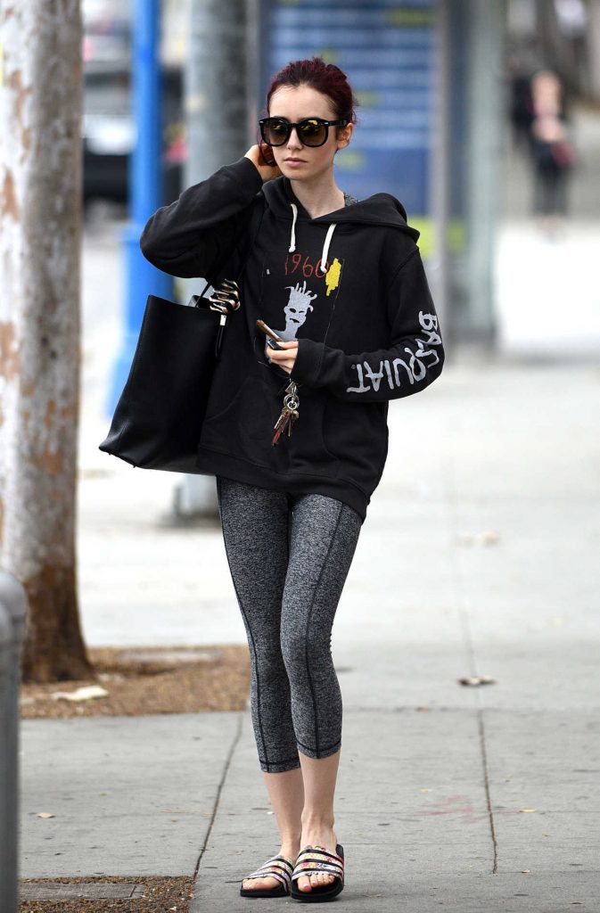 Lily Collins Leaves a Pilates class in Los Angeles 07/05/2016-1