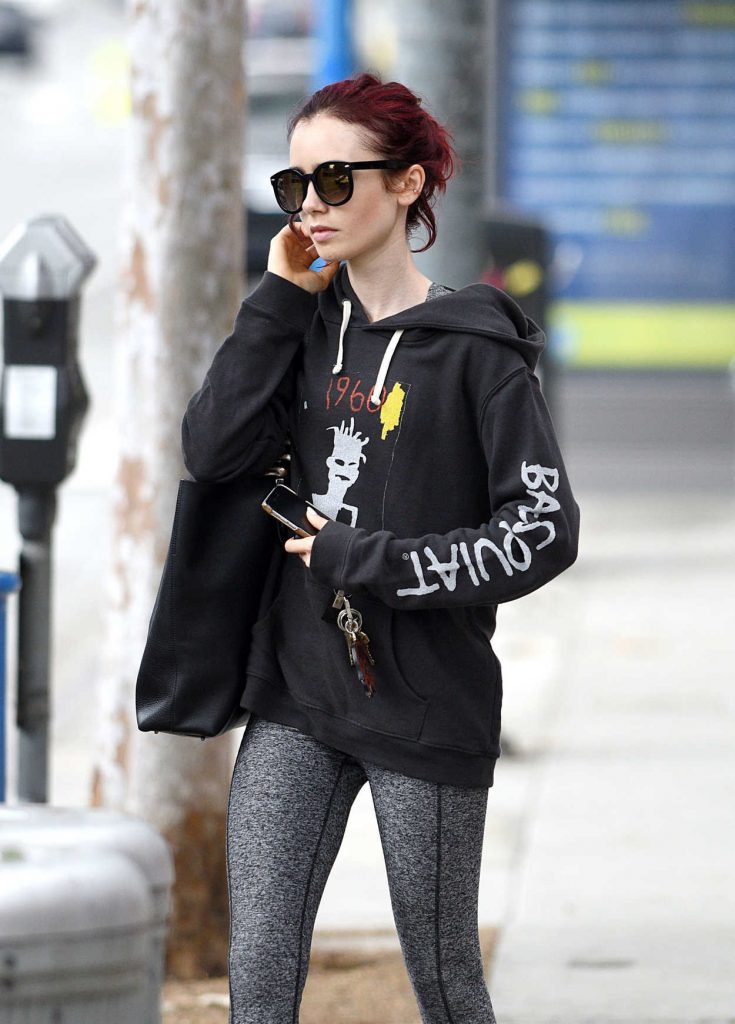 Lily Collins Leaves a Pilates class in Los Angeles 07/05/2016-5