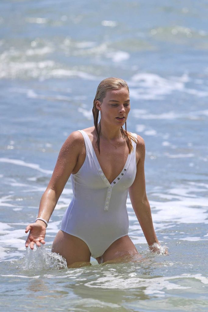 Margot Robbie in a Swimsuit at the Beach in Hawaii 07/20/2016-1