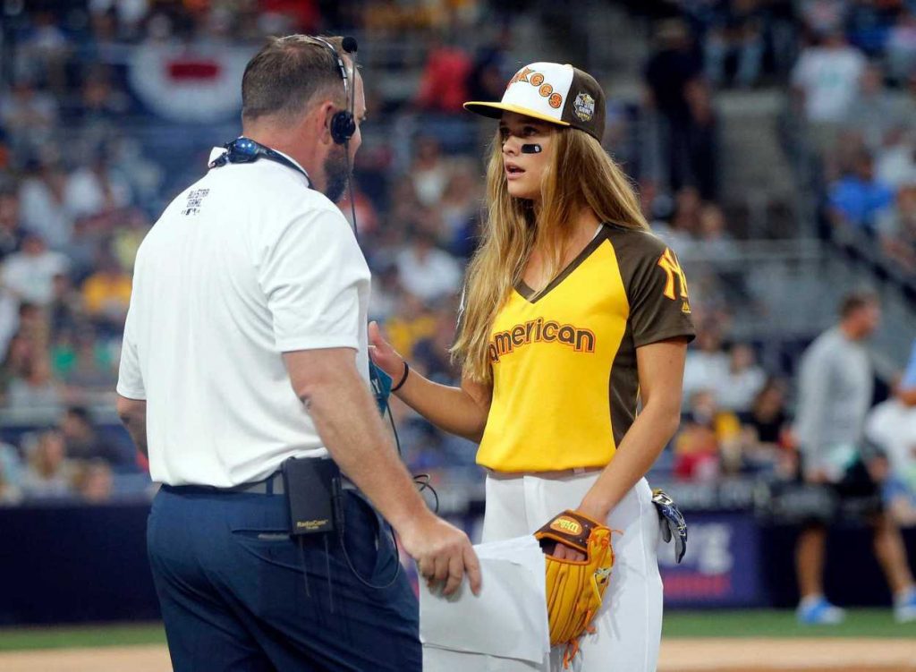 Nina Agdal at 2016 MLB All-Star Legends and Celebrity Softball Game in San Diego 07/10/2016-3