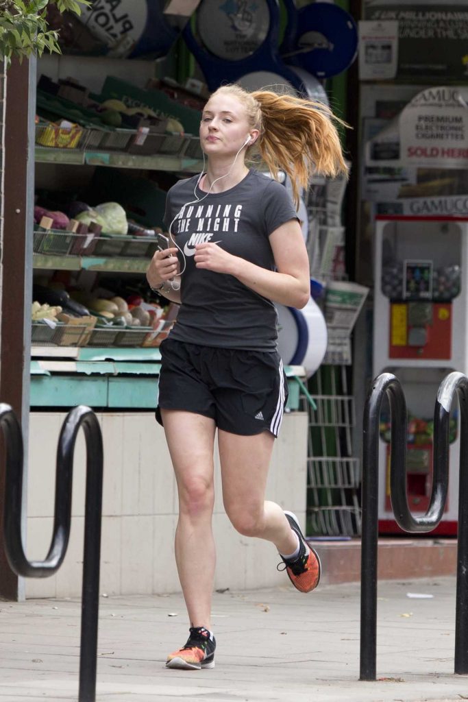 Sophie Turner Was Seen Out Jogging in London 05/07/2016-5