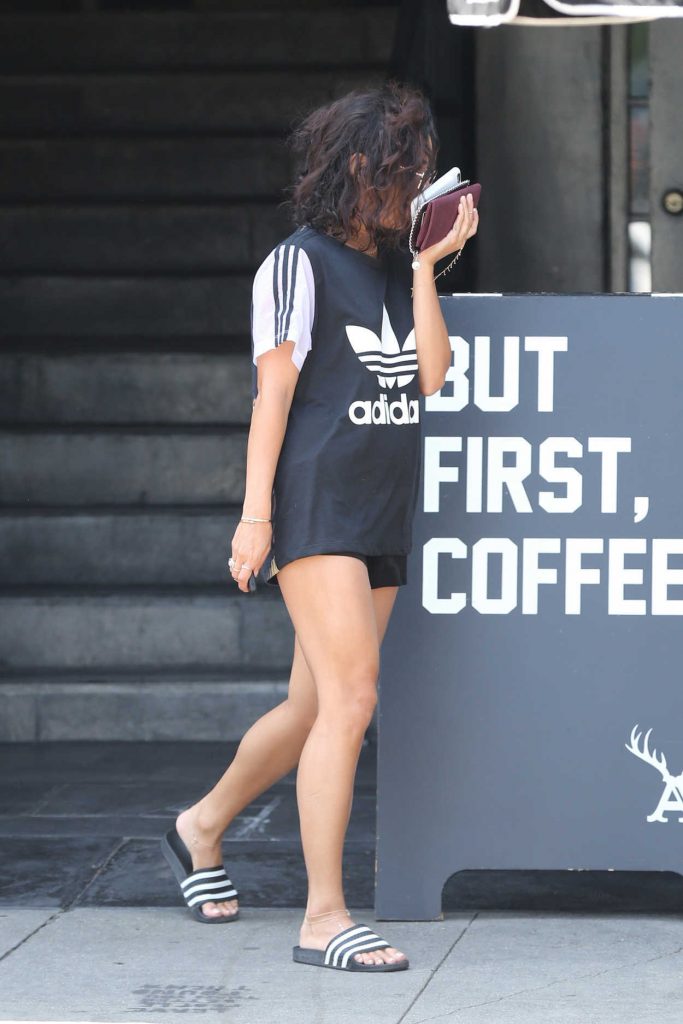 Vanessa Hudgens Was Seen Out in Beverly Hills 07/13/2016-3