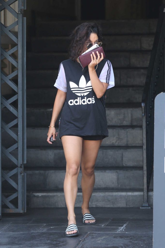 Vanessa Hudgens Was Seen Out in Beverly Hills 07/13/2016-5