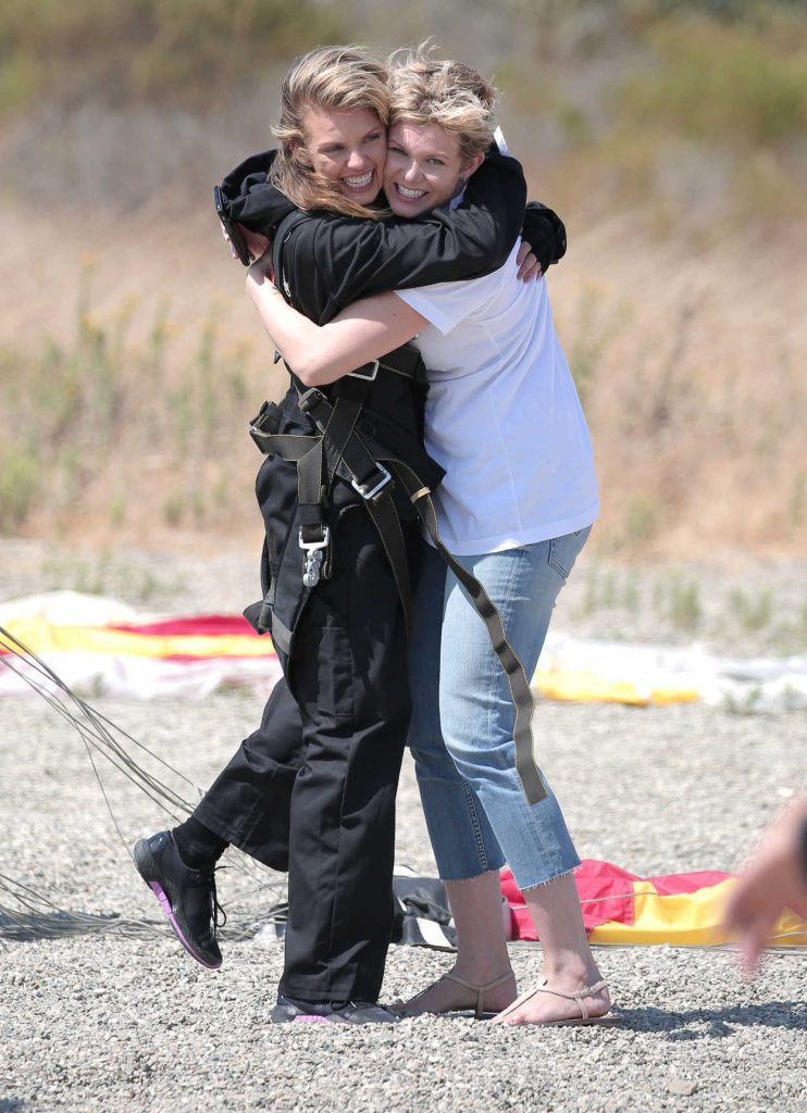 AnnaLynne McCord Skydives for Her Charity Together1Heart in Santa Barbara 08/20/2016-5