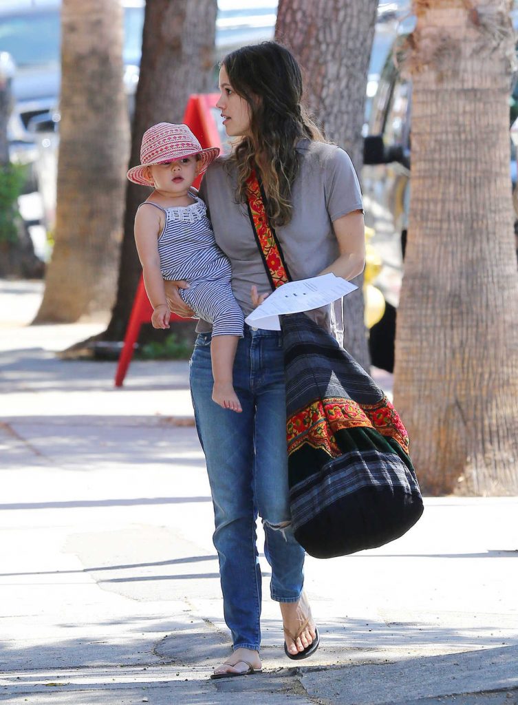 Rachel Bilson With Her Daughter Leaves Pint Sized Kids in Studio City 08/18/2016-3