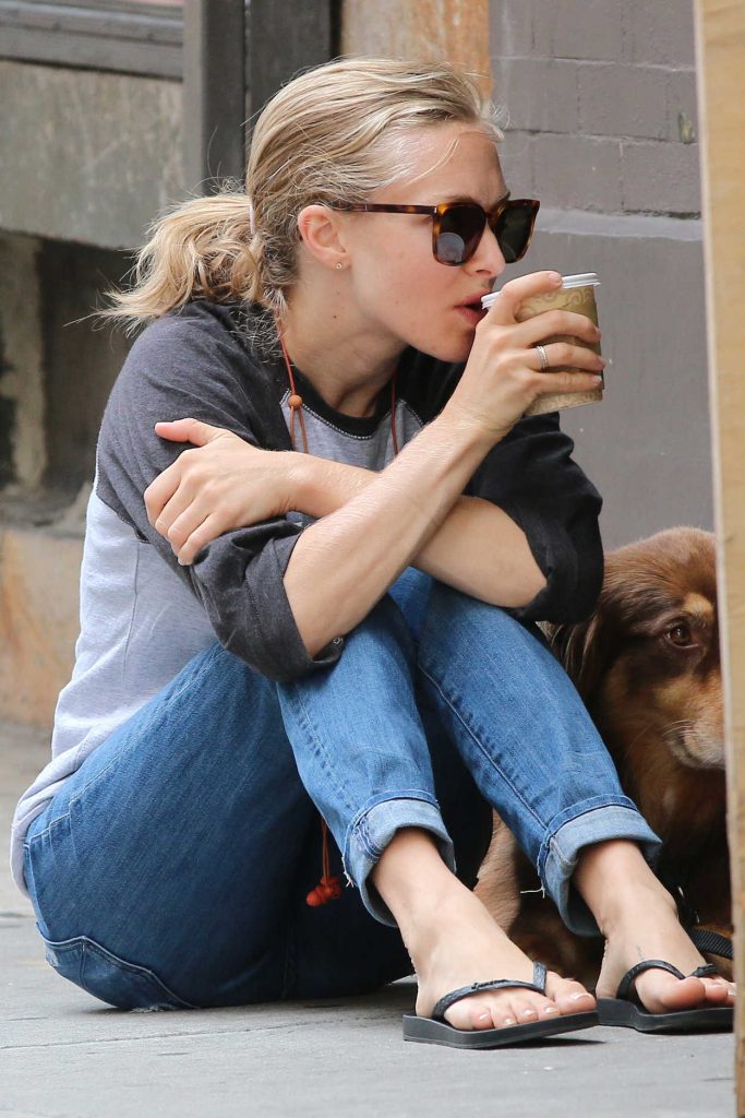 Amanda Seyfried Takes a Break From Filming Anon in New York 09/05/2016-5