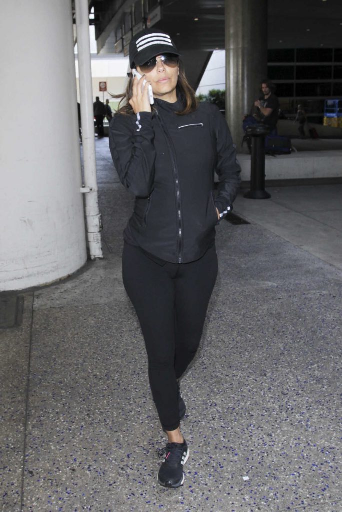 Eva Longoria Was Seen at LAX Airport in Los Angeles 09/05/2016-1