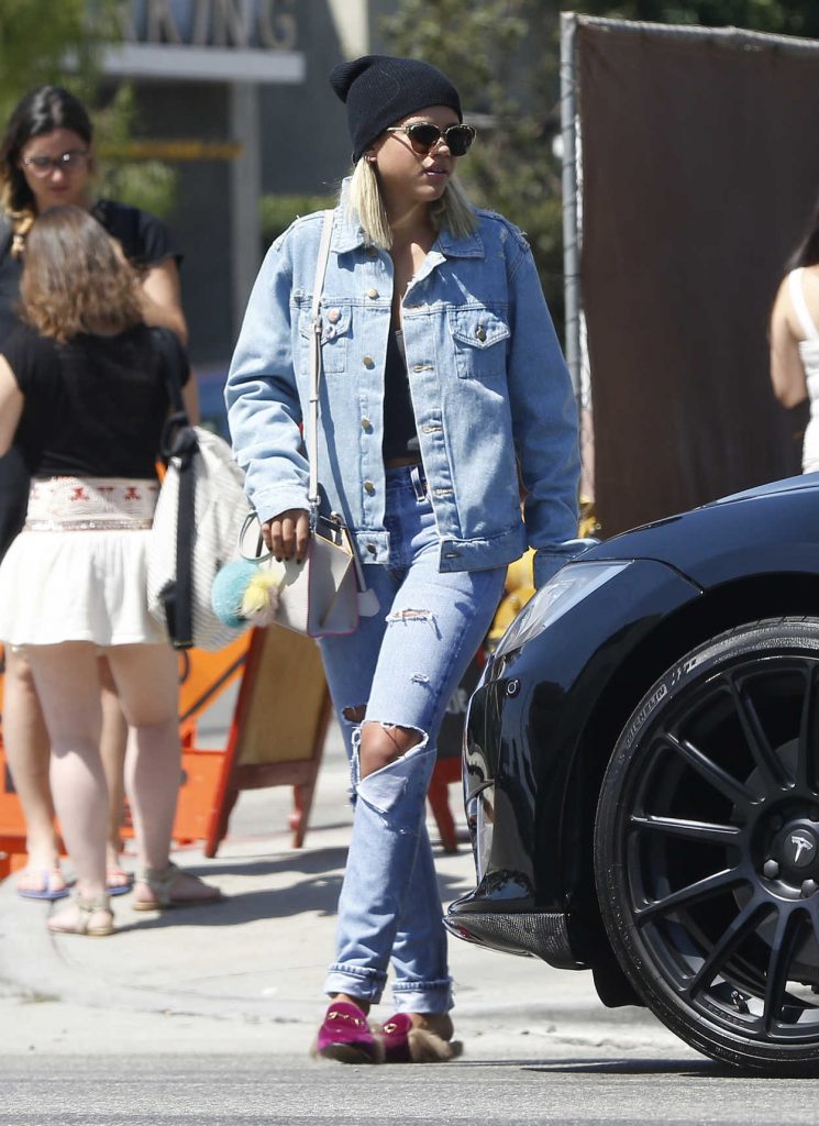 Sofia Richie Was Seen Out in West Hollywood 09/03/2016-2
