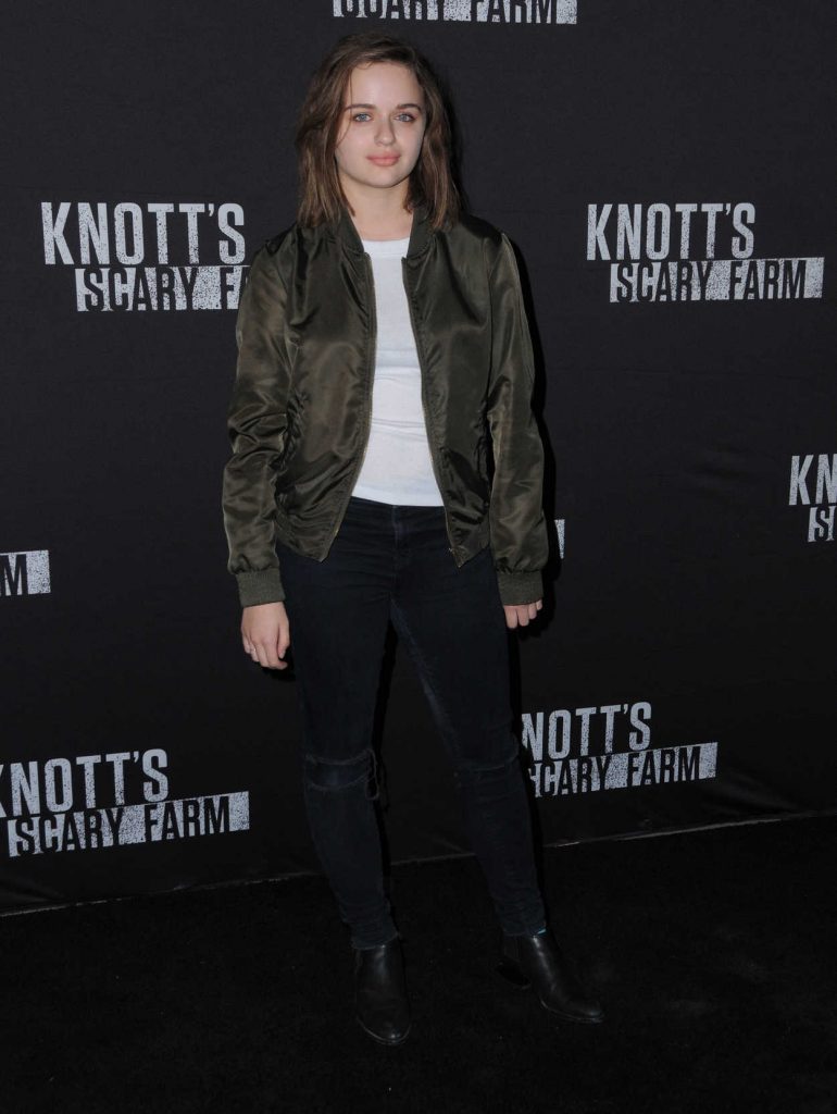 Joey King at the Knott's Scary Farm Opening Night in Buena Park 09/30/2016-2