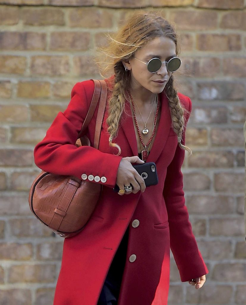 Mary-Kate Olsen Was Spotted Out in Tribeca, New York 10/07/2016-4