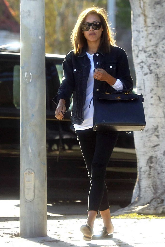 Naya Rivera Was Seen Out in Beverly Hills 10/18/2016-1