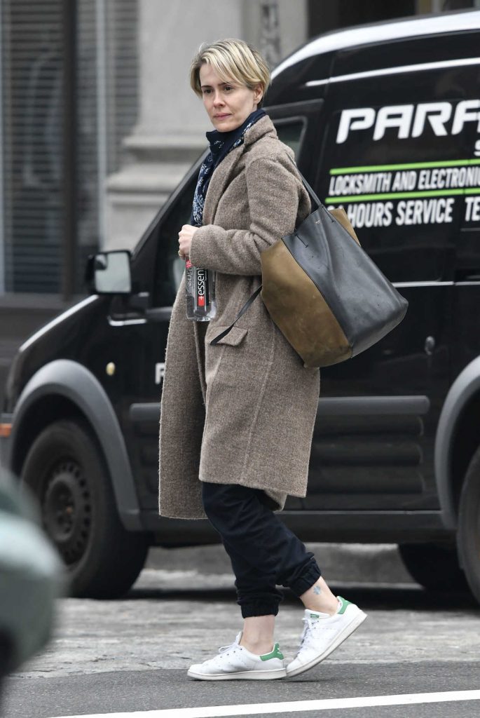Sarah Paulson Leaves the set of Ocean's Eight in Tribeca, New York City 10/13/2016-2