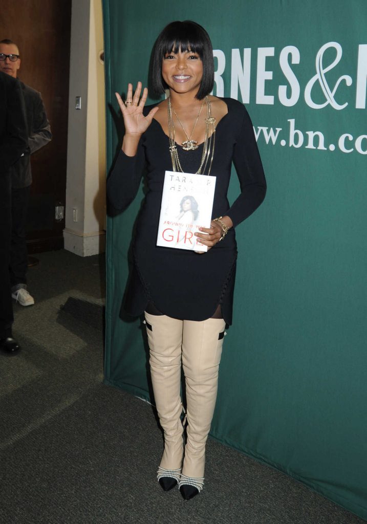 Taraji Henson at Autograph Session for Her New Book Around The Way Girl 10/15/2016-4