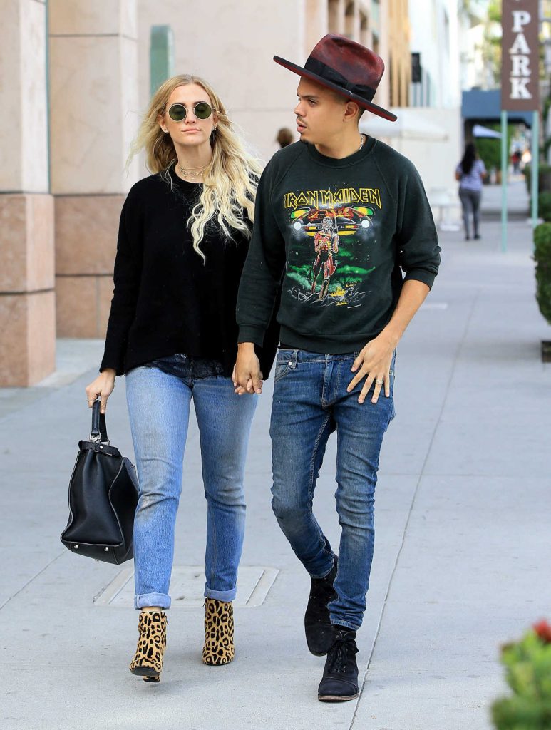 Ashlee Simpson and Evan Ross Running Errands in Beverly Hills 11/28/2016-3