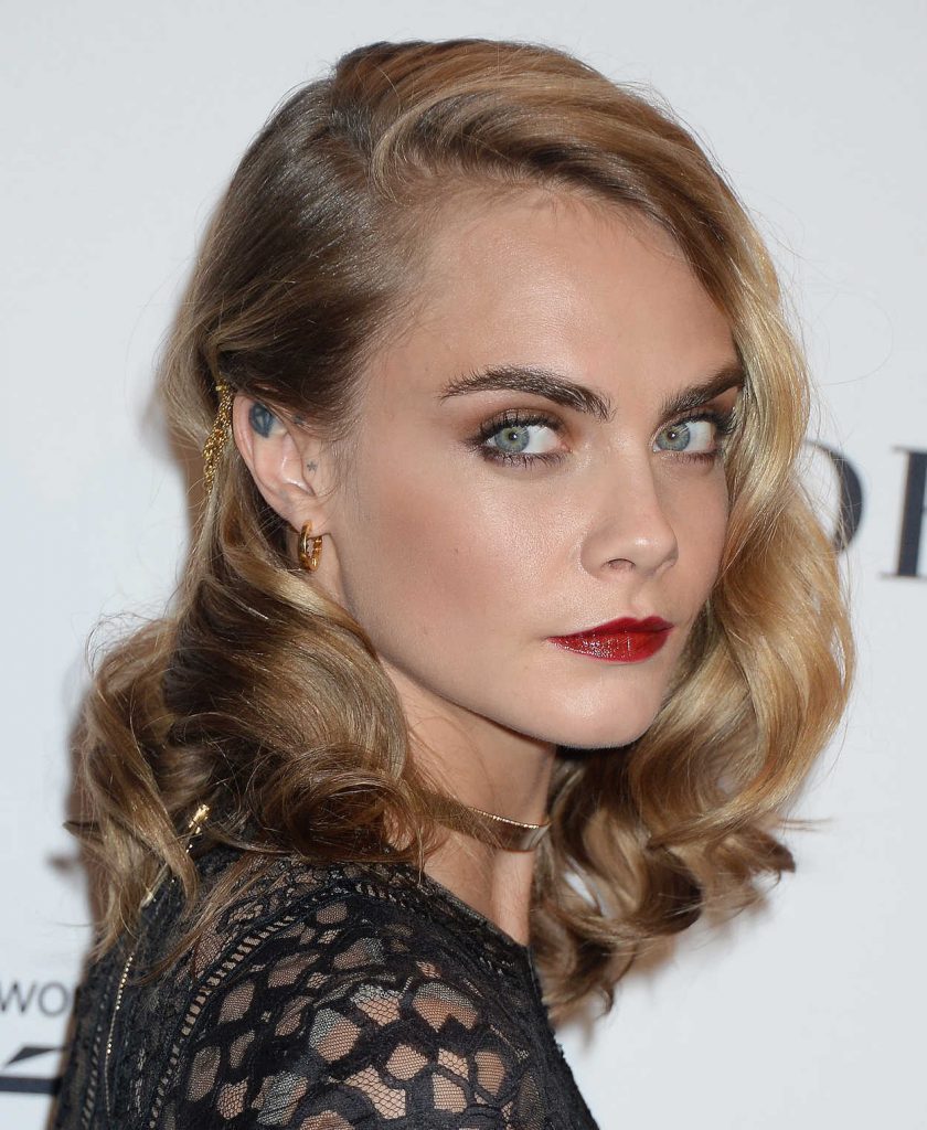 Cara Delevingne at the Glamour Women of The Year Awards in Los Angeles 11/14/2016-5
