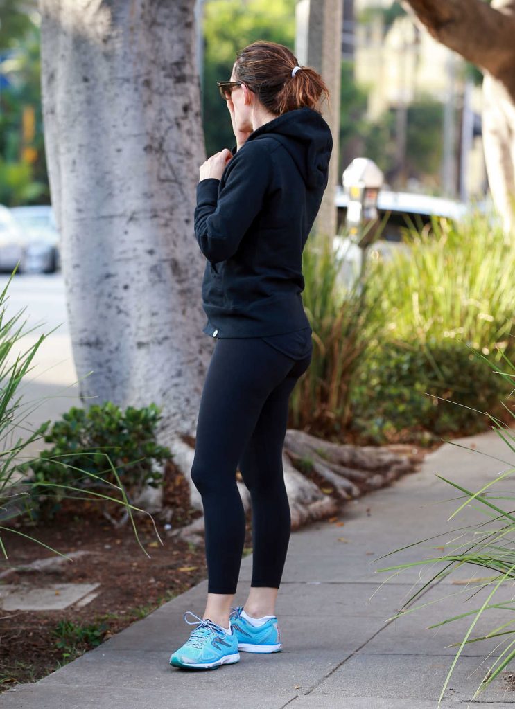 Jennifer Garner Leaves the Gym in Los Angeles 11/26/2016-3