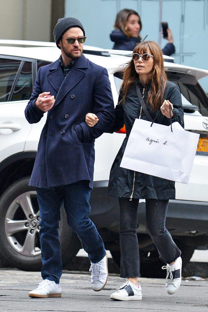 Jessica Biel at the Holiday Sales Shopping n New York City 11/27/2016-1