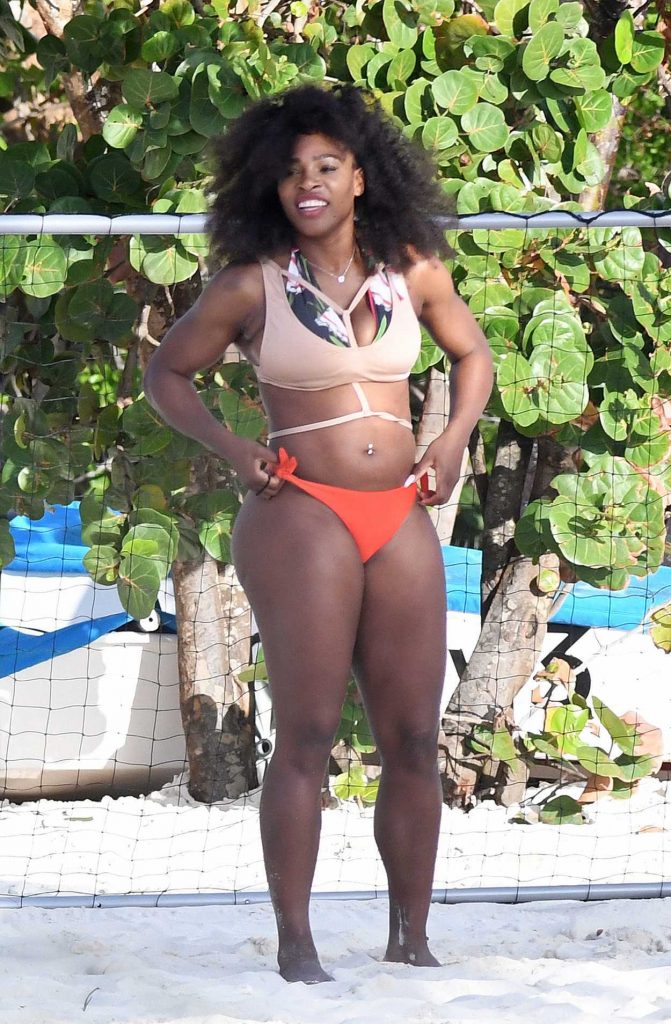 Serena Williams in Bikini at the Beach in the Bahamas 11/09/2016-2