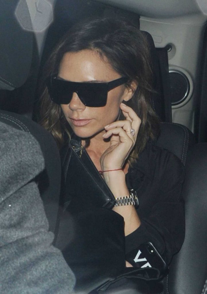 Victoria Beckham Leaves Little House in London 11/24/2016-5