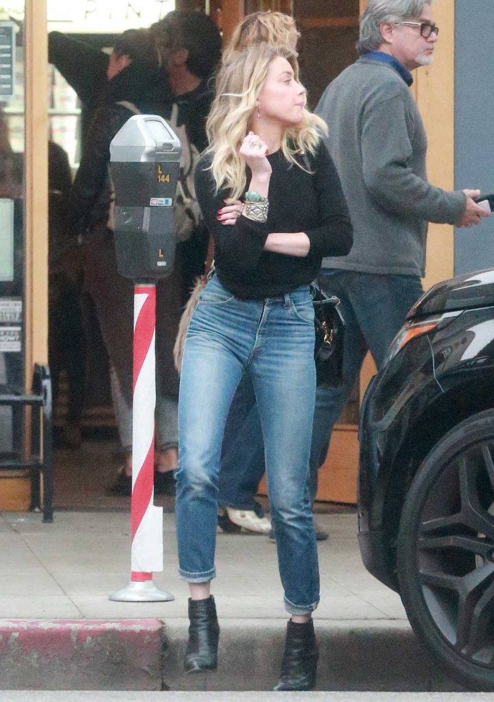 Amber Heard Was Spotted Out in Los Angeles 12/10/2016-3