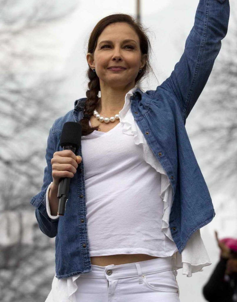 Ashley Judd at the Women's March on Washington 01/21/2017-2