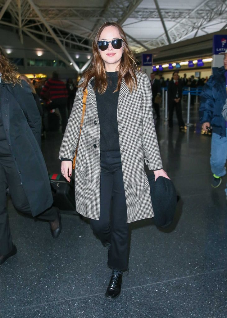 Dakota Johnson at JFK Airport in New York City 01/29/2017-1