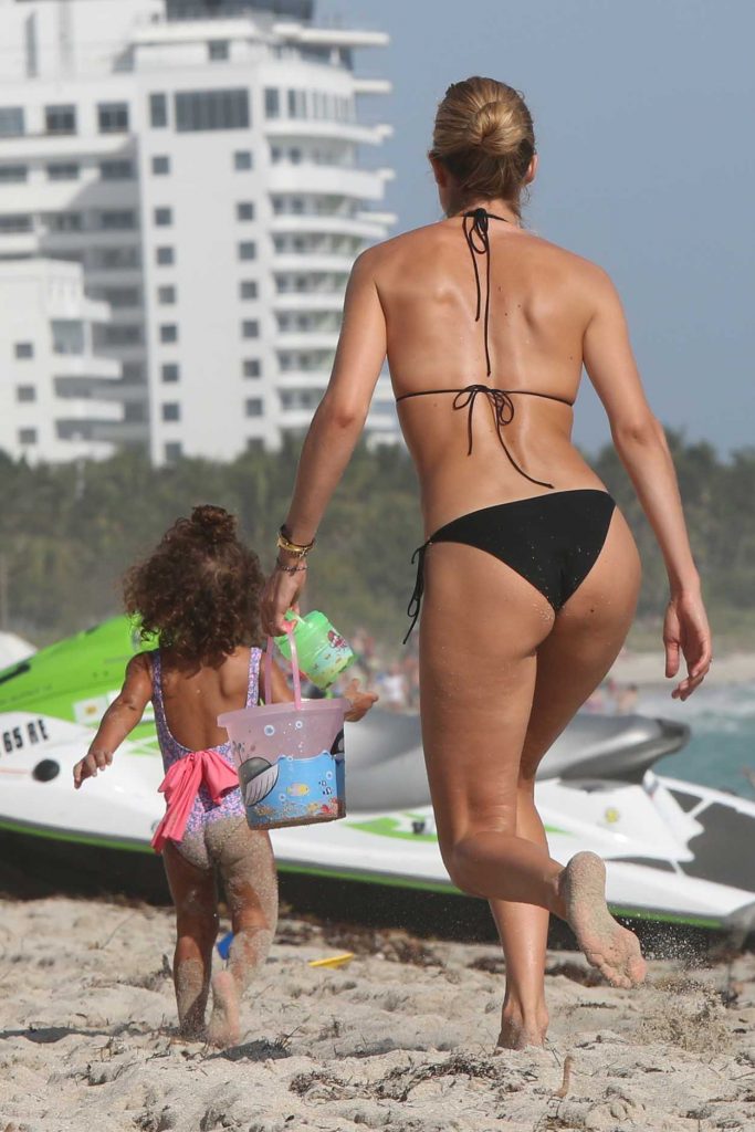 Doutzen Kroes in Black Bikini at the Beach in Miami 01/03/2017-5