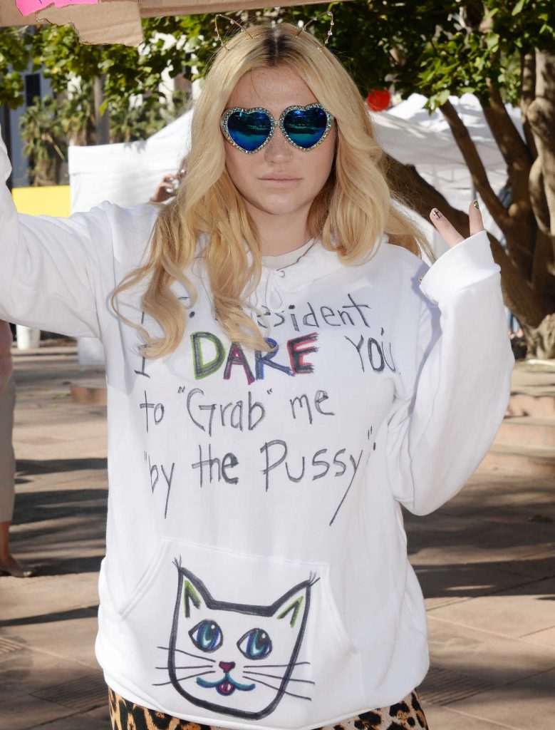 Kesha at the Women's March in Los Angeles 01/21/2017-1