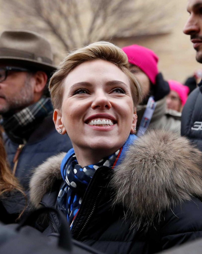 Scarlett Johansson at the Women's March in Washington 01/21/2017-4