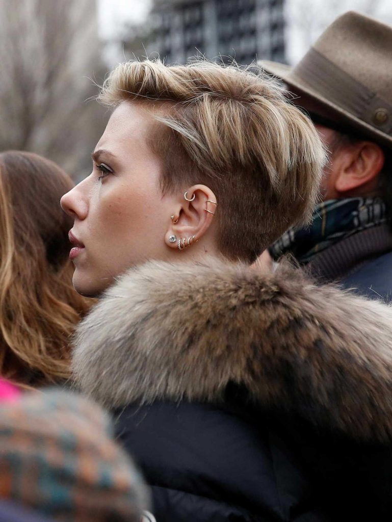 Scarlett Johansson at the Women's March in Washington 01/21/2017-5