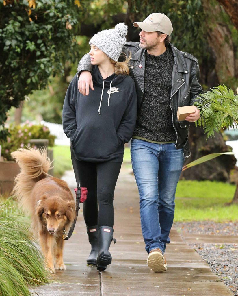 Amanda Seyfried Walks With Her Dog in Hollywood 02/06/2017-5