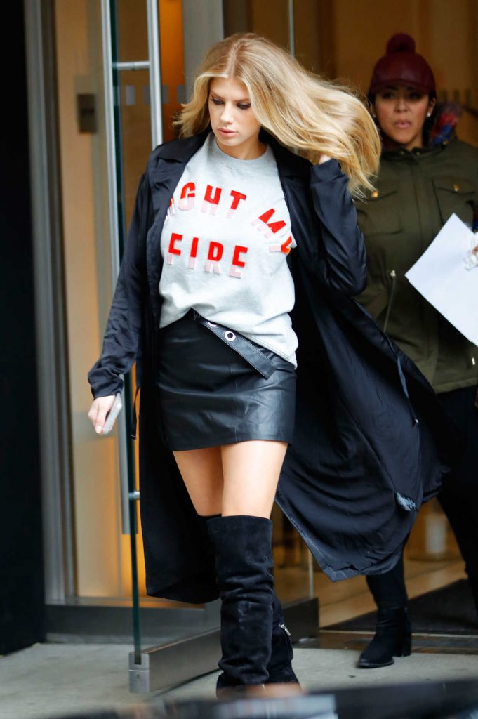 Charlotte McKinney Was Seen Out in New York 02/07/2017-2