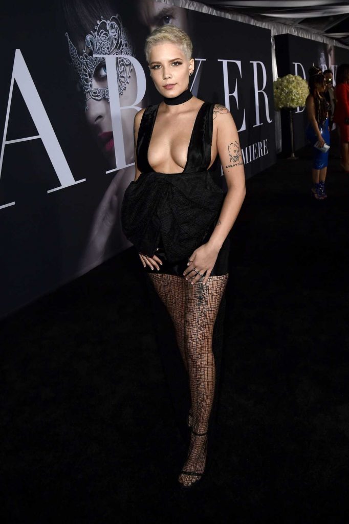 Halsey at the Fifty Shades Darker Premiere in Los Angeles 02/02/2017-1