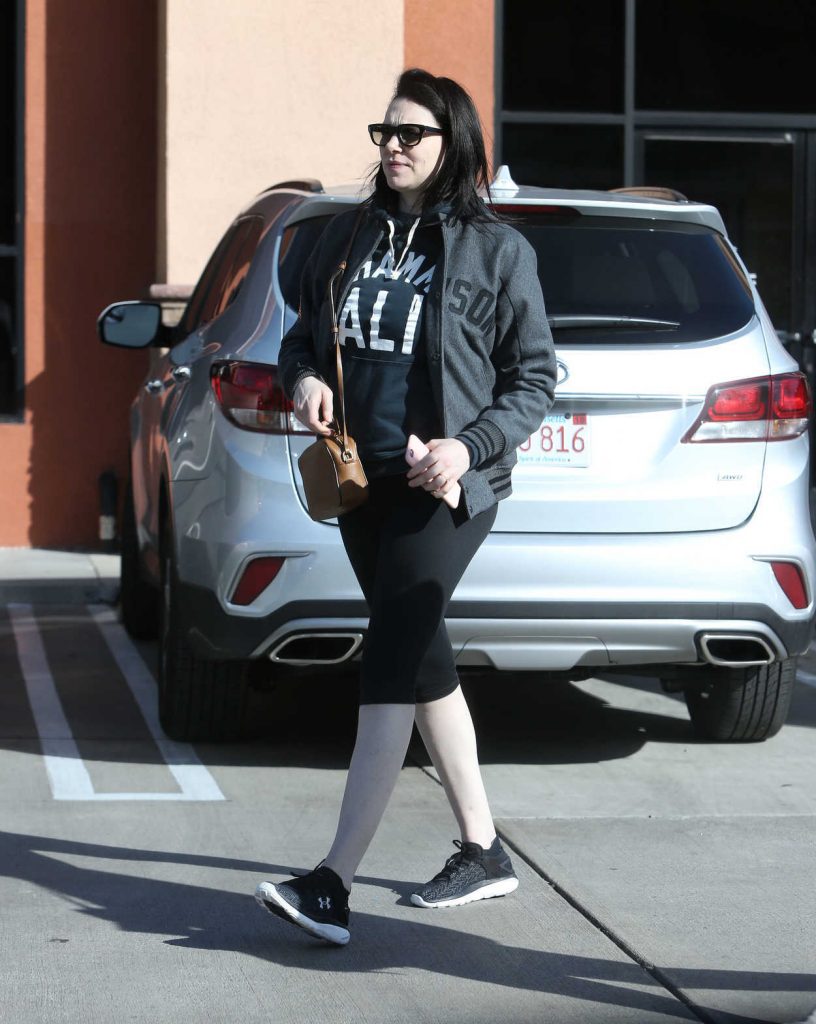 Laura Prepon Walks Out of Bank of America in Los Angeles 02/15/2017-1