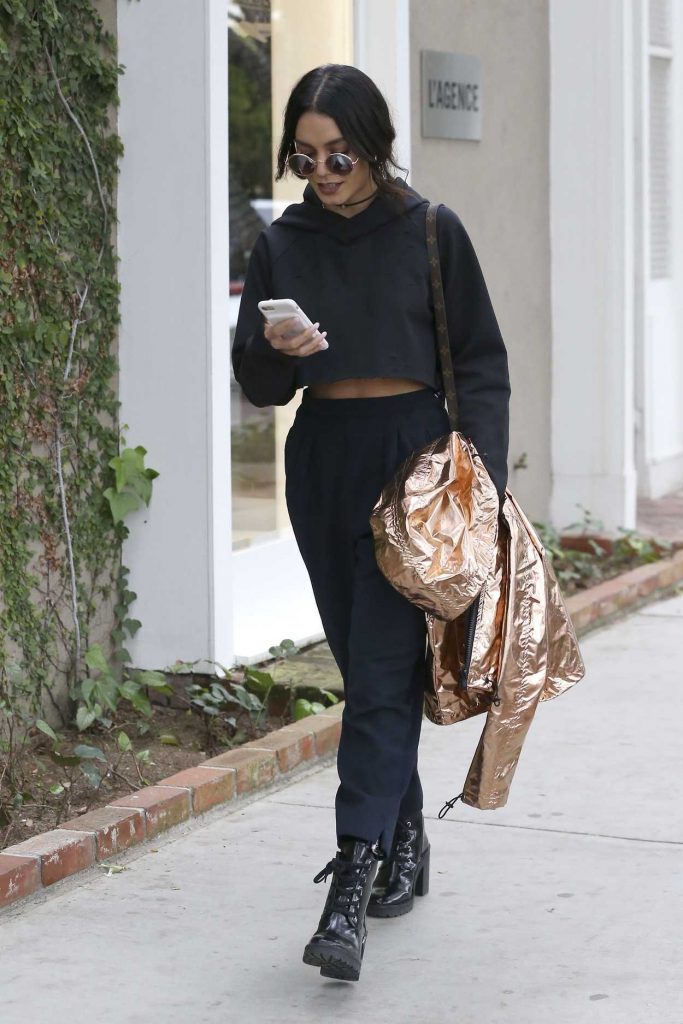 Vanessa Hudgens Was Seen Out in Los Angeles 02/25/2017-3