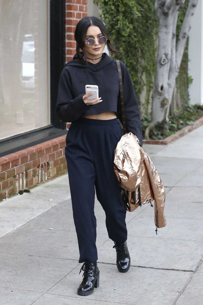 Vanessa Hudgens Was Seen Out in Los Angeles 02/25/2017-4