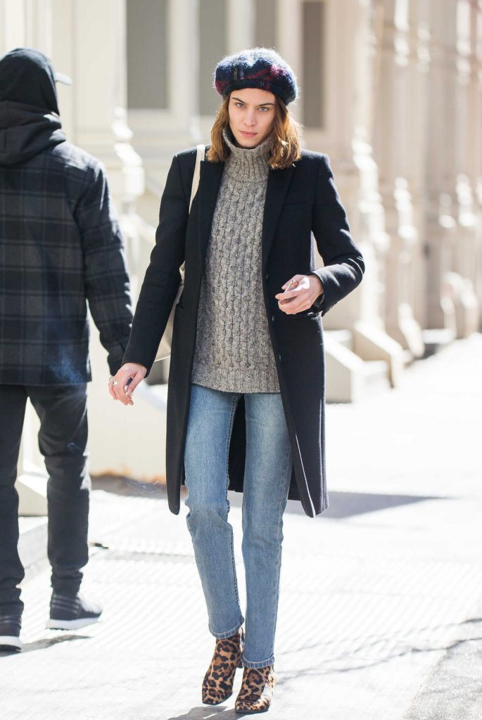 Alexa Chung Was Seen Out in New York 03/21/2017-2