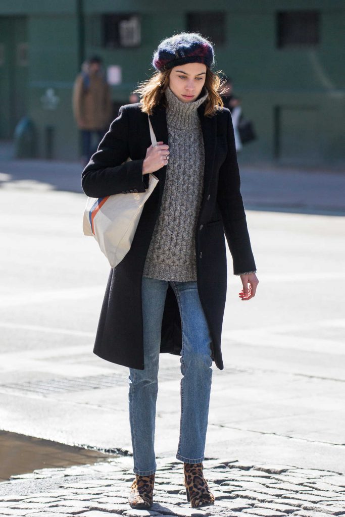 Alexa Chung Was Seen Out in New York 03/21/2017-3