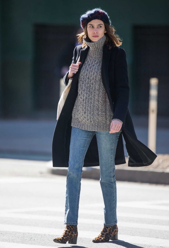 Alexa Chung Was Seen Out in New York 03/21/2017-4